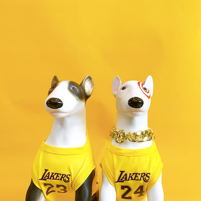 Vêtements pour chien Yellow Lakers Basketball Design - Bouledogue Mania