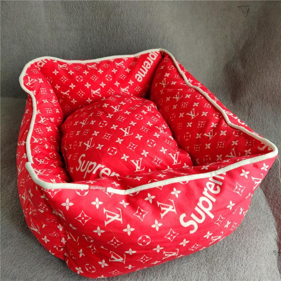 Lit pour chien LV Suprême rouge d'hiver