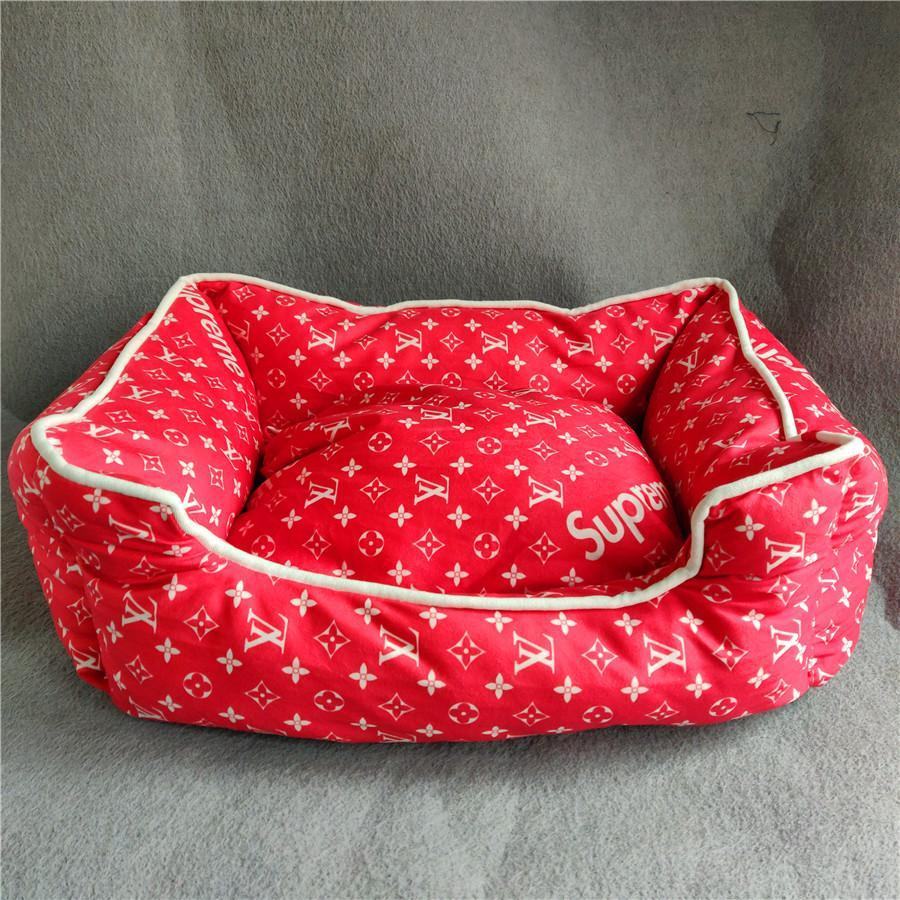 Lit pour chien LV Suprême rouge d'hiver