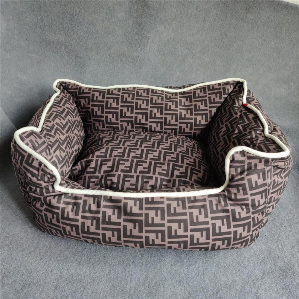 Lit pour chien Fendi FF marron