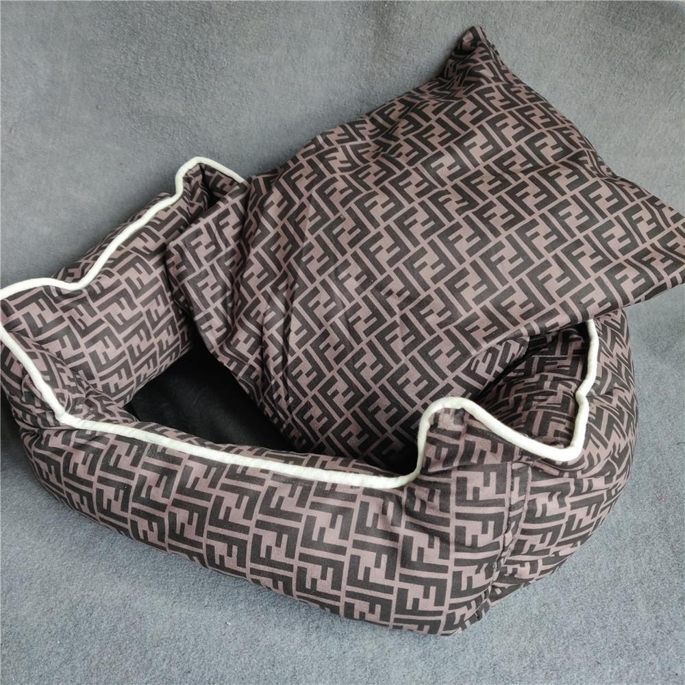 Lit pour chien Fendi FF marron