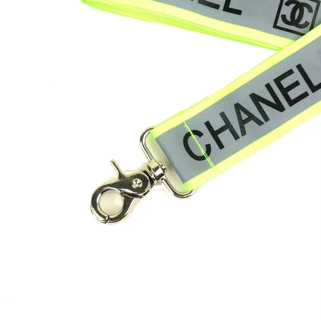 Ensemble collier, harnais et laisse réfléchissants Chewnel Neon