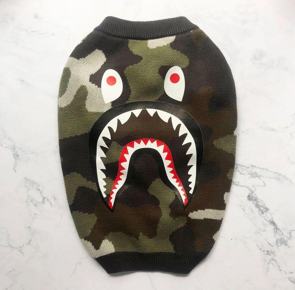 Chandail de designer Shark Camo Green |  w066# - Bouledogue Mania