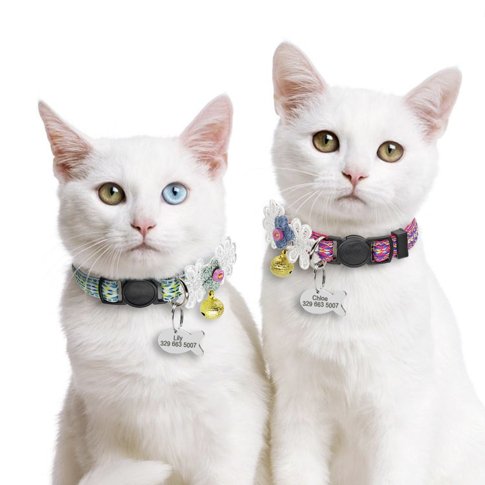 Collier à fleurs pour chat avec puce d'identification personnalisée