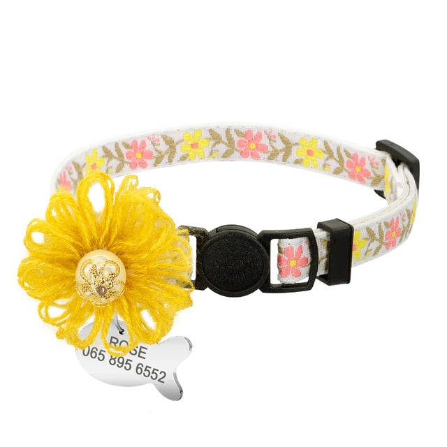 Collier à fleurs pour chat avec puce d'identification personnalisée