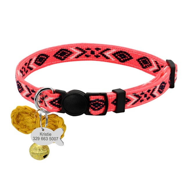 Collier à fleurs pour chat avec puce d'identification personnalisée